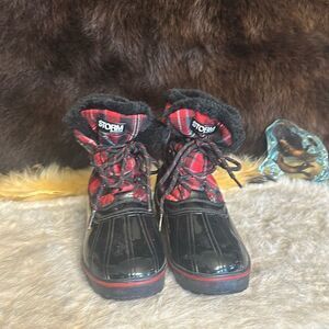 Cougar boots 9 (3600)